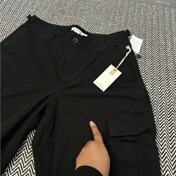 Good American Desert Cargo Pants in BlackSz 6NWT